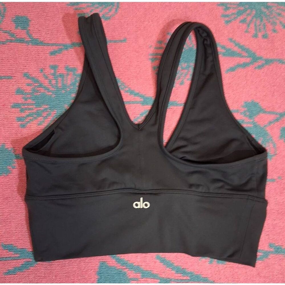 Alo yoga womens medium sports bra gray cinched ruched gym Activewear running